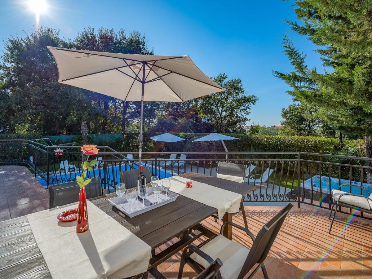 Villa Martimar With Pool And Hot Tub In Istria Rosini Ngoại thất bức ảnh