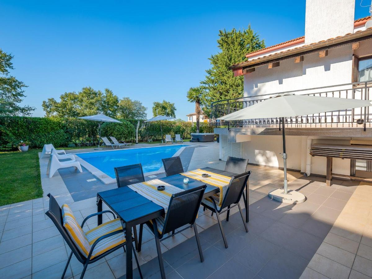 Villa Martimar With Pool And Hot Tub In Istria Rosini Ngoại thất bức ảnh